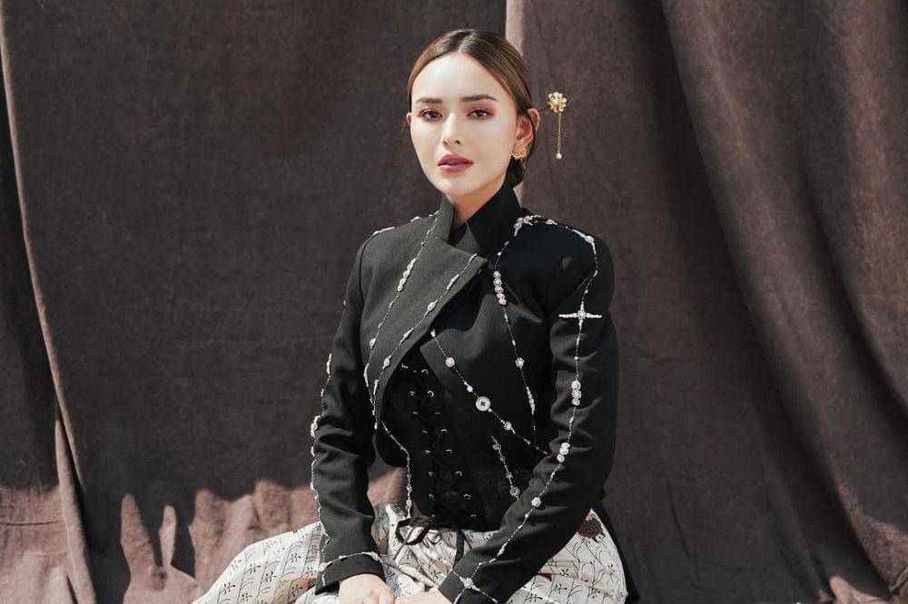 Siapa Orangtua Amanda Manopo? 