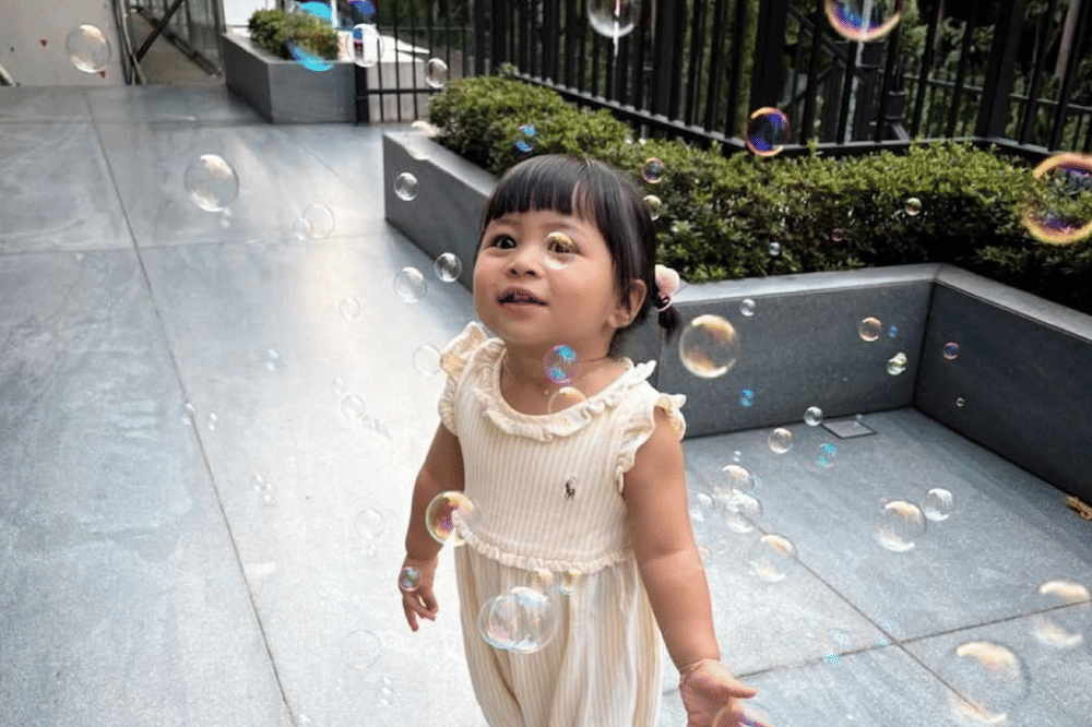 Penasaran adalah tanda anak mulai eksplorasi