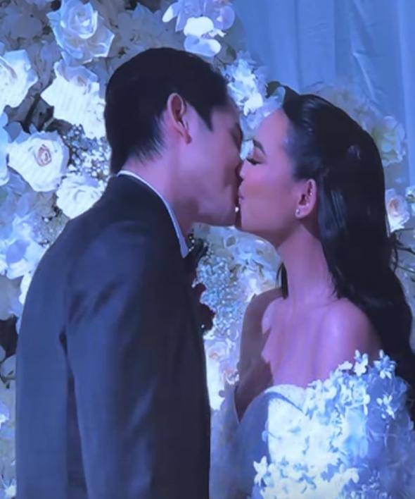 resepsi pernikahan amanda manopo kenny austin 8.jpg