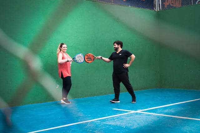 Cara Menghindari Perselingkuhan saat Main Padel