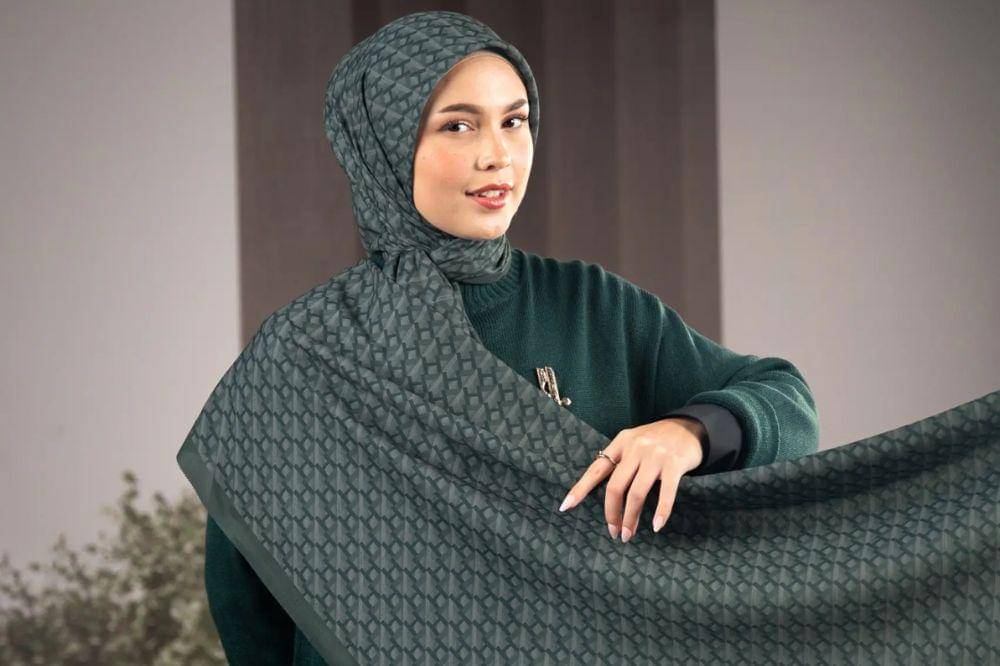 Siapa Pemilik Heylocal? Kisah Brand Modest Lokal yang Populer