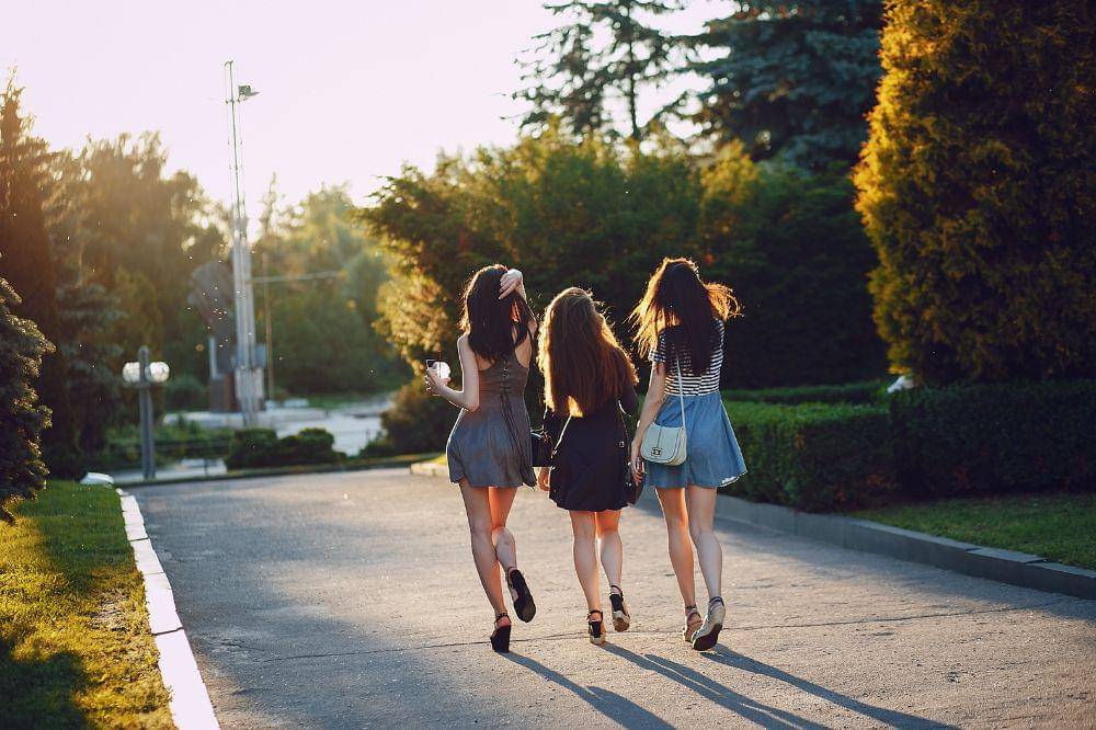 Jalan Kaki 15Menit Setelah Makan Bisa Turunkan Gula Darah Secara Alami