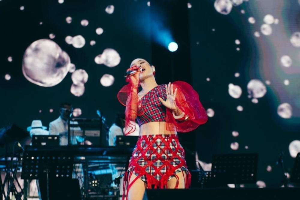 Penampilan Stylish Andien di Konser, Aura Diva Banget!.jpg