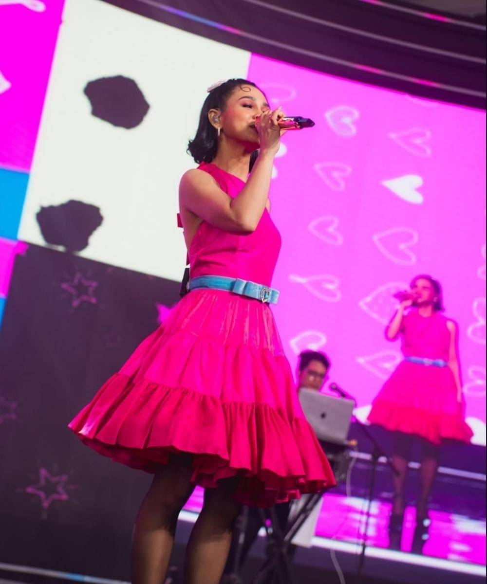 Penampilan Stylish Andien di Konser, Aura Diva Banget! (6).jpg