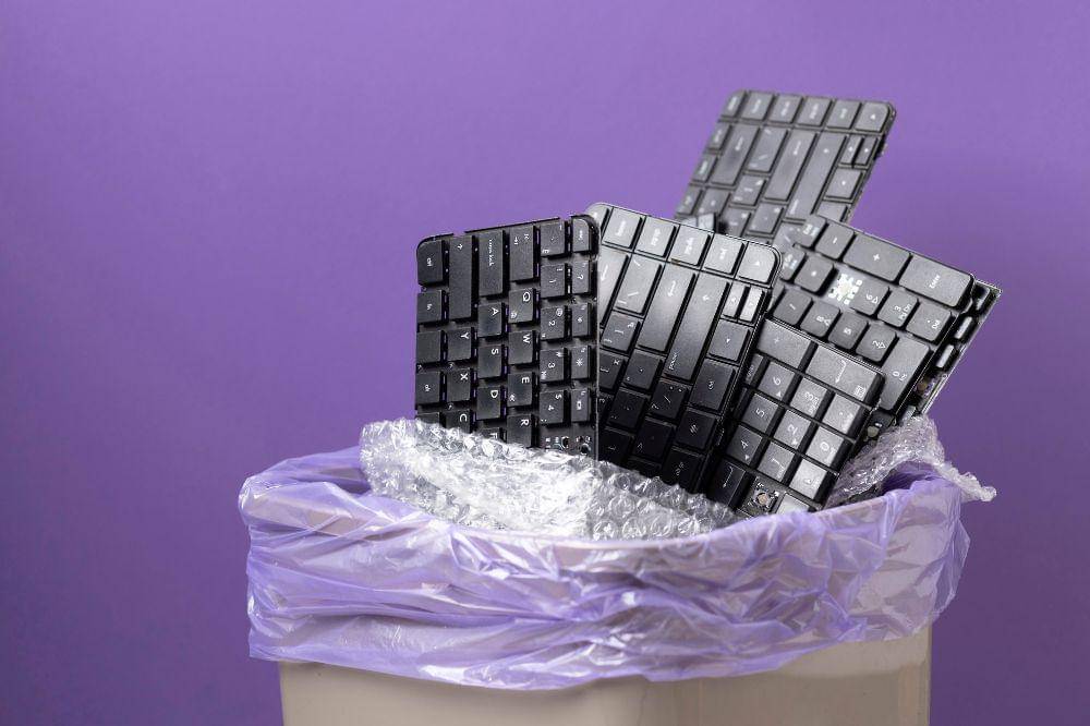 Apa Itu E-Waste? Begini Cara Mengelolanya