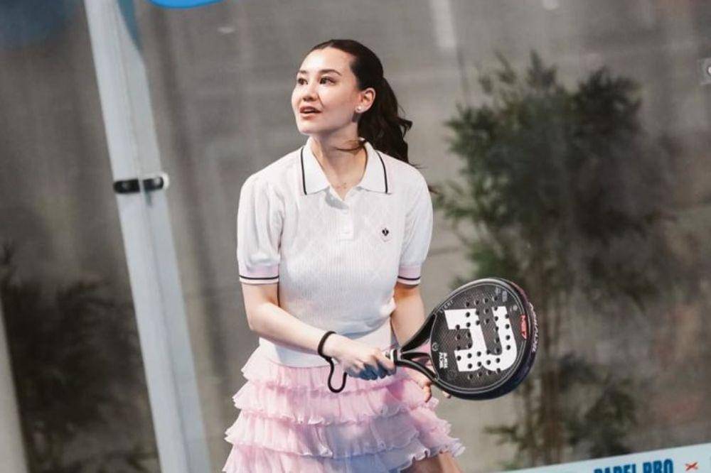 Potret Aaliyah Massaid Saat Turnamen Padel, Stylish dan Enerjik!