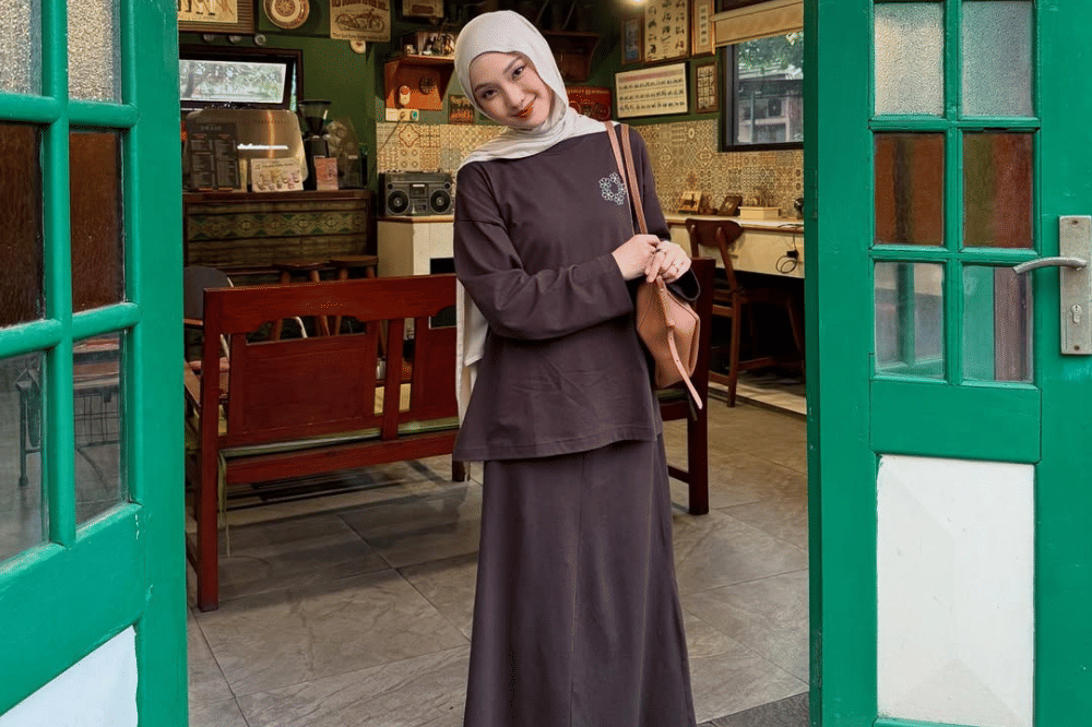 Biodata dan Profil Julia Prastini Alias Jule Istri Na Daehoon