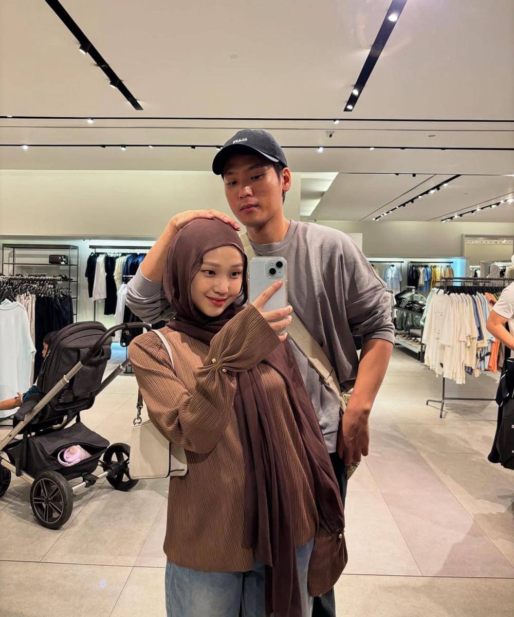 Fakta Pernikahan Jule ‘Julia Prastini’ dan Na Daehoon