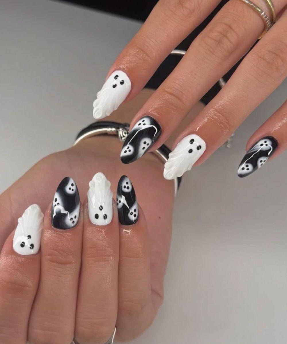 10 Inspirasi Nail Art untuk Rayakan Pesta Halloween