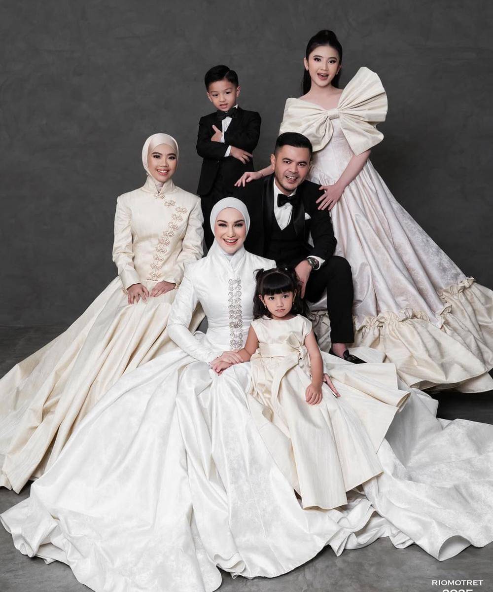 keluarga irish bella 5.jpg