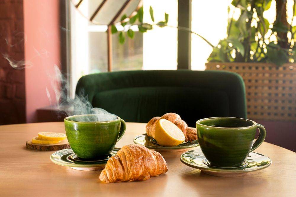 Bahaya Sering Minum Panas Bisa Sebabkan Kanker Tenggorokan, Benarkah?