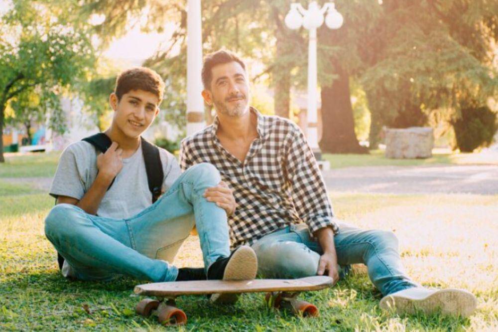 father and his sondaughter