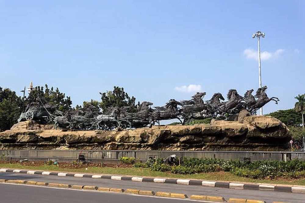 10 Nama Patung Ikonik di Jakarta, Banyak yang Salah Sebut