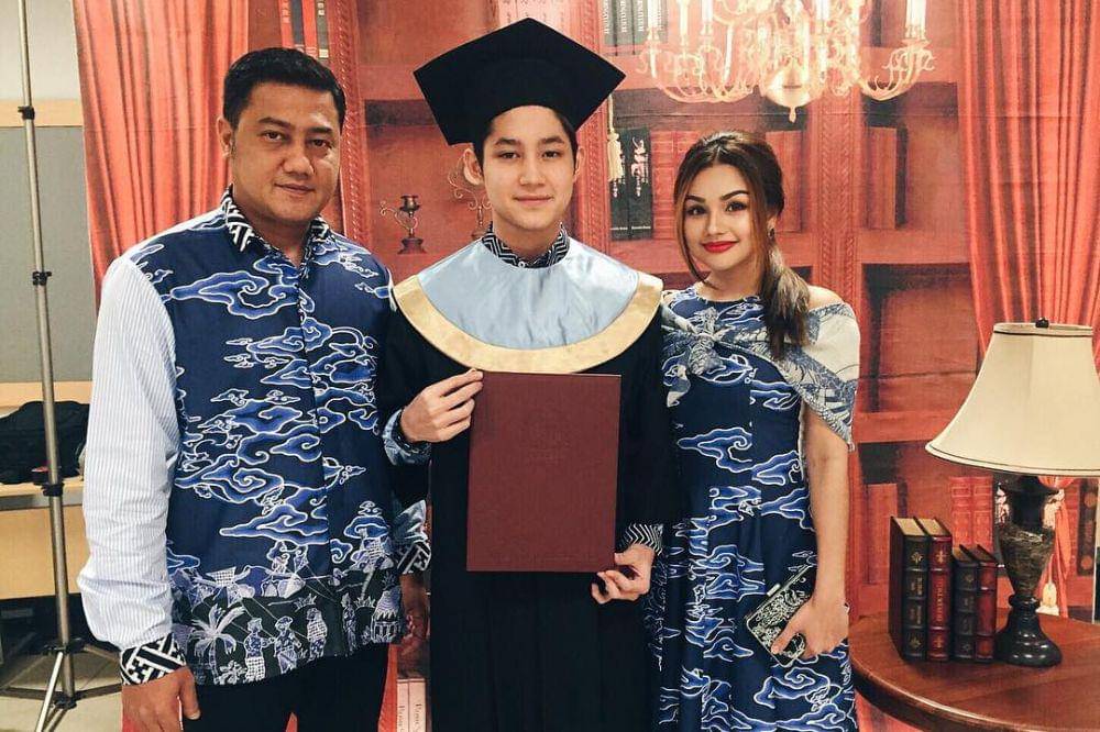 Biodata dan Profil Teuku Rassya Putra Sulung Tamara Bleszynski