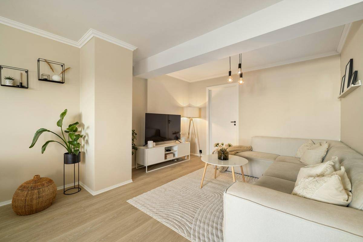 7 Warna Cat Rumah agar Tidak Gelap