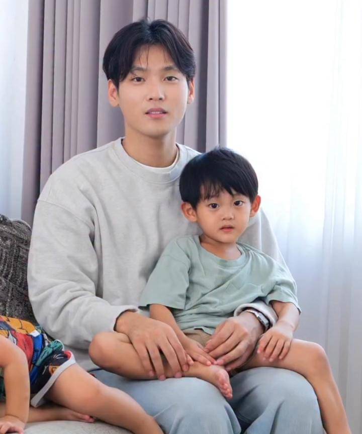 Biodata Anak Julia Prastini dan Na Daehoon 1.jpg