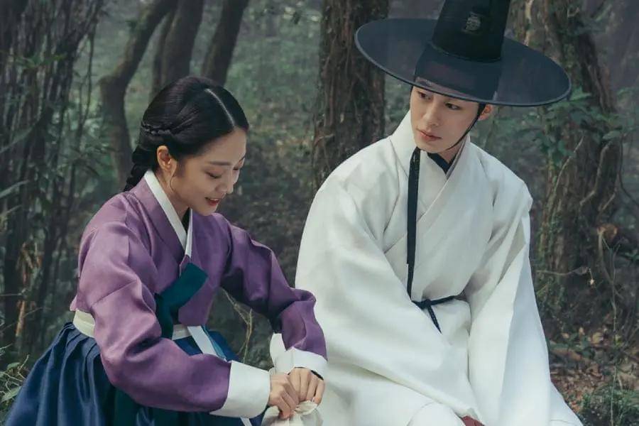 Pasangan Drakor dengan Chemistry Paling Bagus di Tahun 2025