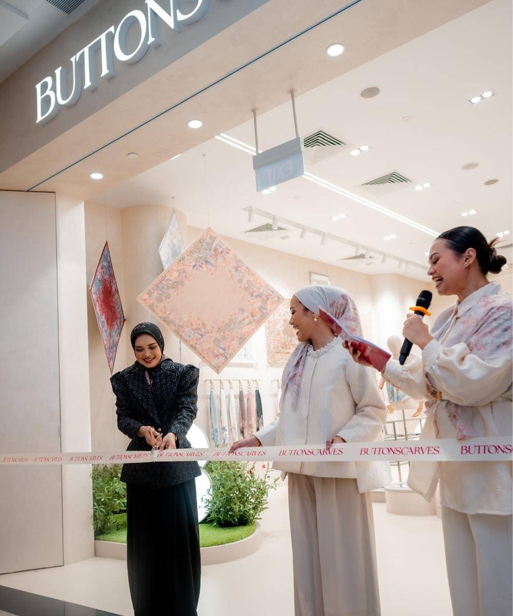 Gerai Modest Fashion Indonesia Hadir di Jewel Changi Airport Singapore (1).jpg