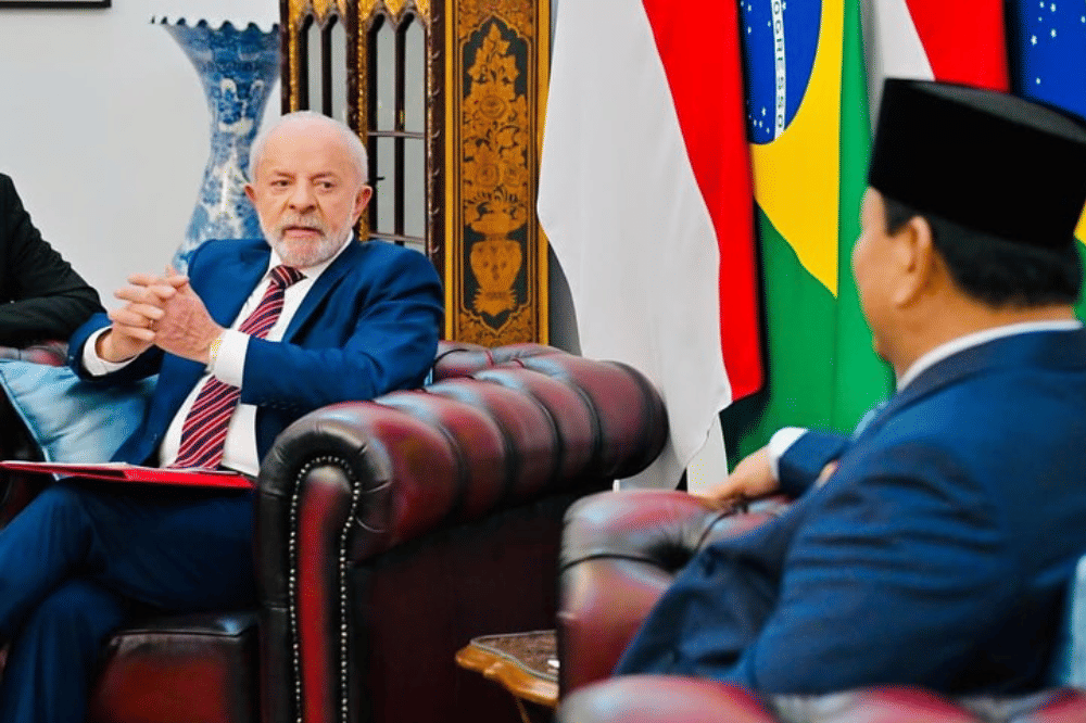 Presiden Republik Federatif Brasil, Luiz Inácio Lula da Silva, di Istana Merdeka