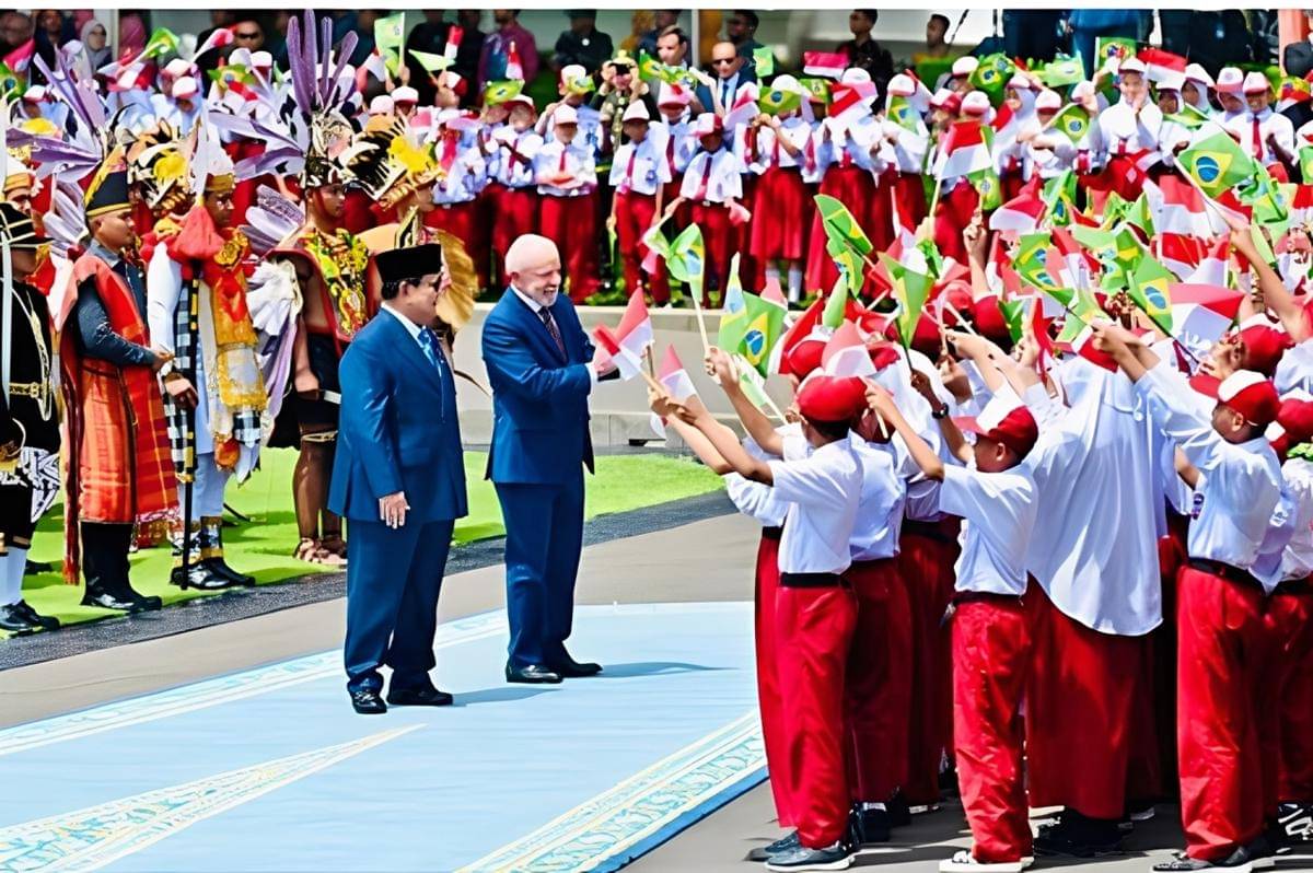  Presiden Republik Federatif Brasil, Luiz Inácio Lula da Silva, di Istana Merdeka