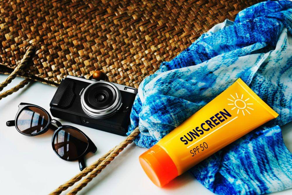 Apa Itu Hybrid Sunscreen? Perlindungan Maksimal dari Sinar UV