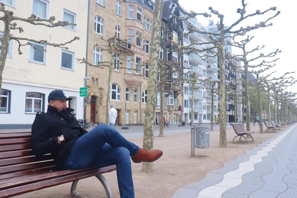 5 Sumber Kekayaan Ahmad Assegaf, Mantan Suami Tasya Farasya yang Jadi Sorotan (3).png