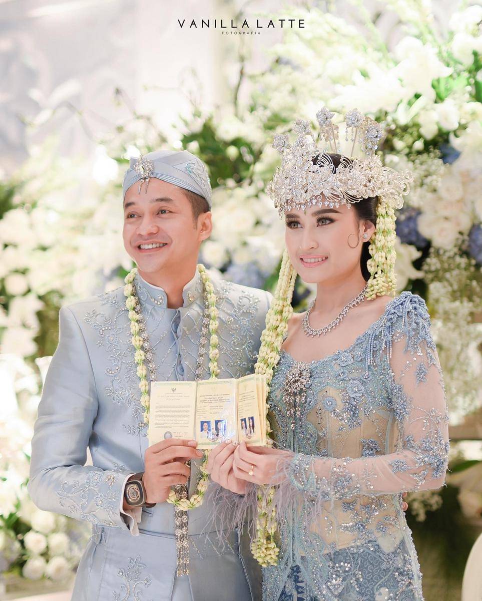 Penyebab Angbeen Rishi Gugat Cerai Adly Fairuz