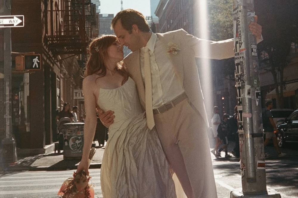 Sah Nikah, Ini Kisah Cinta Carly Rae Jepsen dan Cole MGN