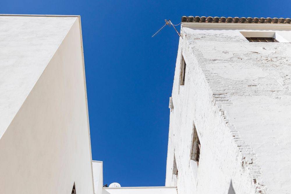 Fakta Warna Putih untuk Cat Rumah