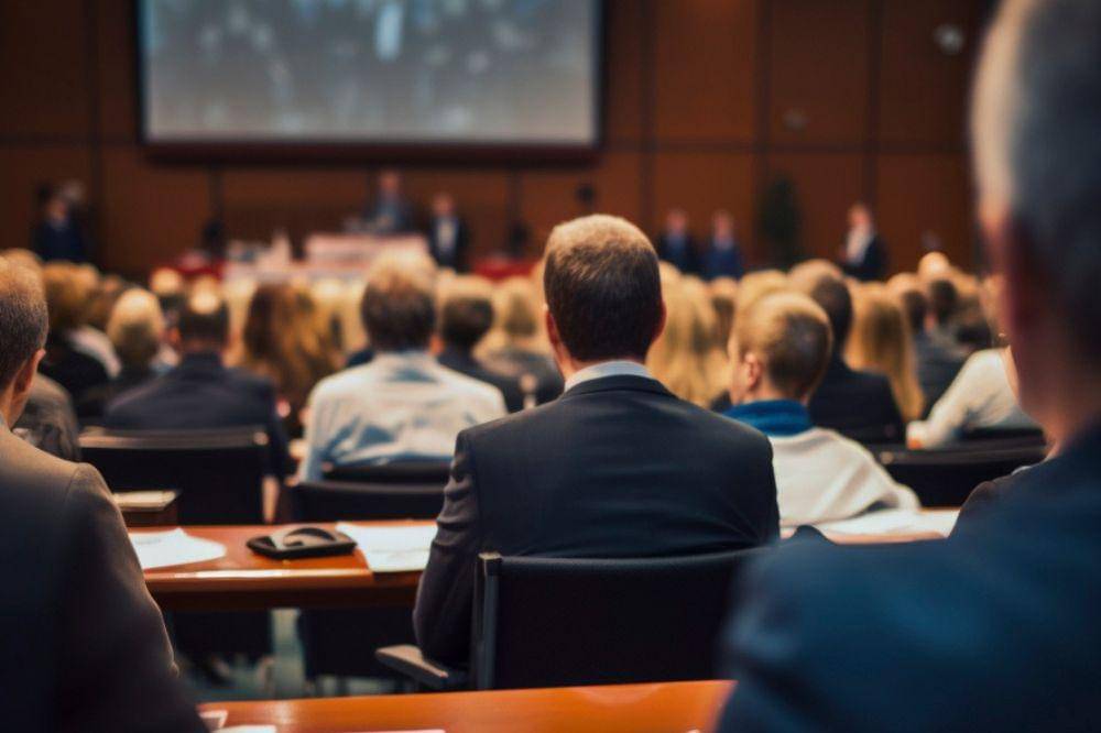 Menteri AI Pertama di Albania Hamil 83 Anak, Begini Faktanya