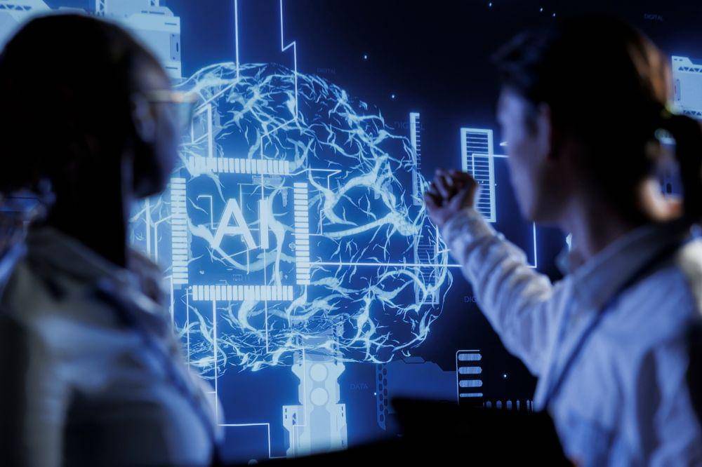 Menteri AI Pertama di Albania Hamil 83 Anak, Begini Faktanya