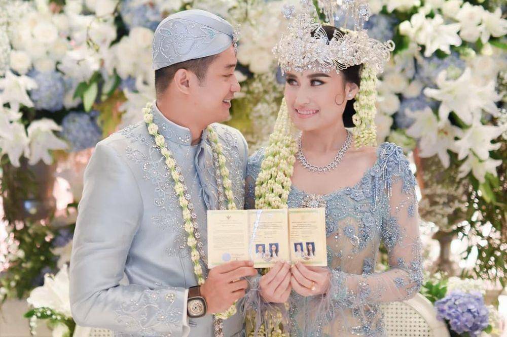 Adly Fairuz Digugat Cerai Angbeen Rishi, Berikut Beberapa Faktanya 2