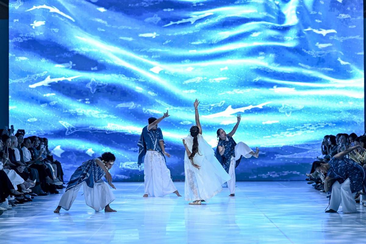 sejauh mata memandang