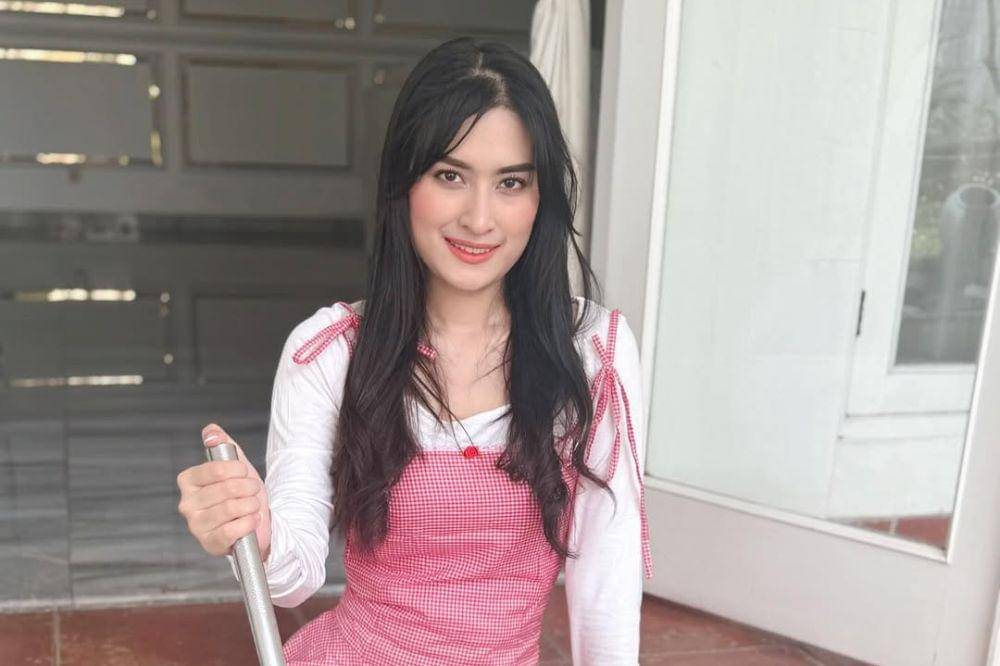 Biodata dan Profil Angbeen Rishi, Gugat Cerai Adly Fairuz