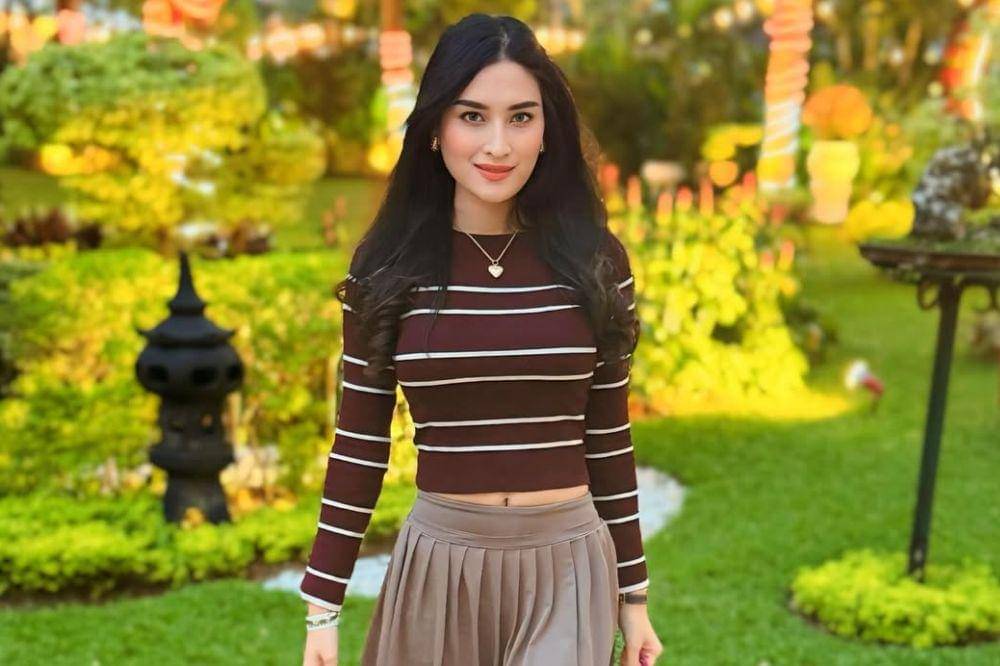 Biodata dan Profil Angbeen Rishi, Gugat Cerai Adly Fairuz