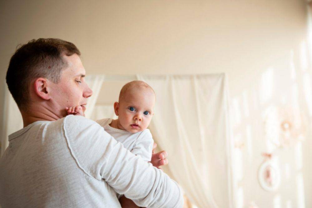 Papa juga Rentan Alami Depresi Paternal Pascapersalinan (2).jpg