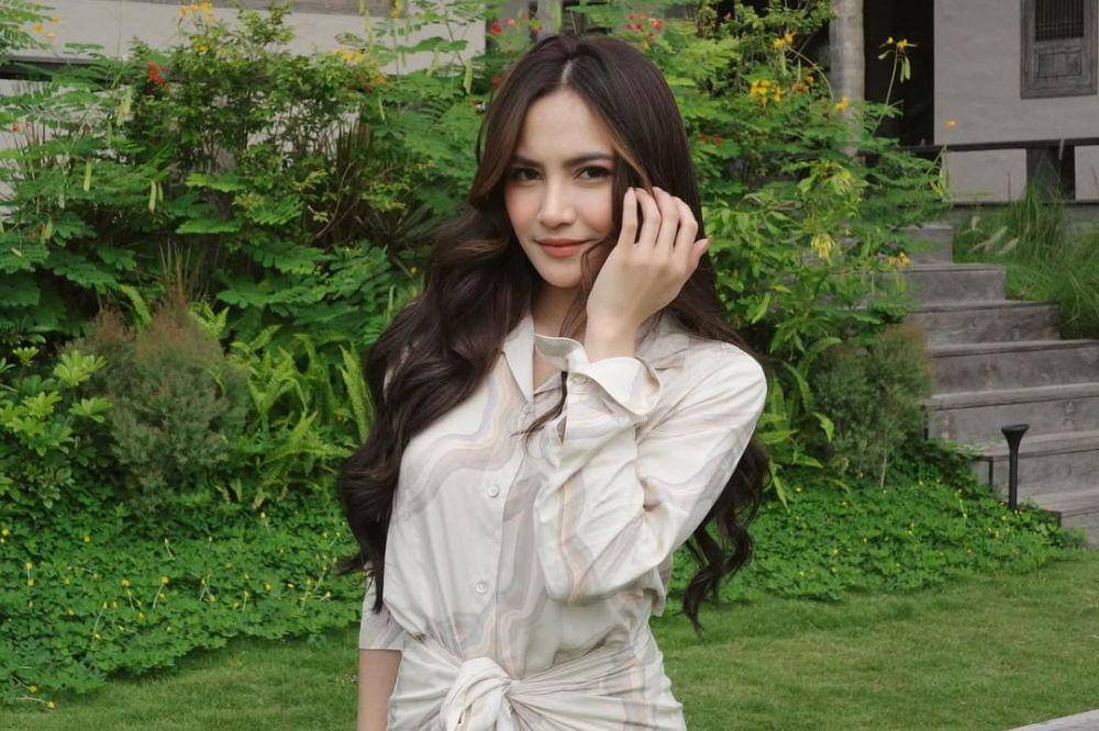 Lirik Lagu 'Batasi Rasa' Mahalini