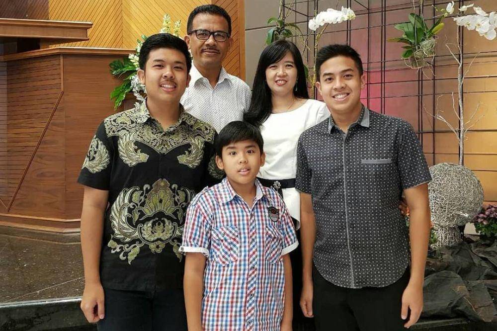 7 Fakta Orangtua Jerome Polin 4