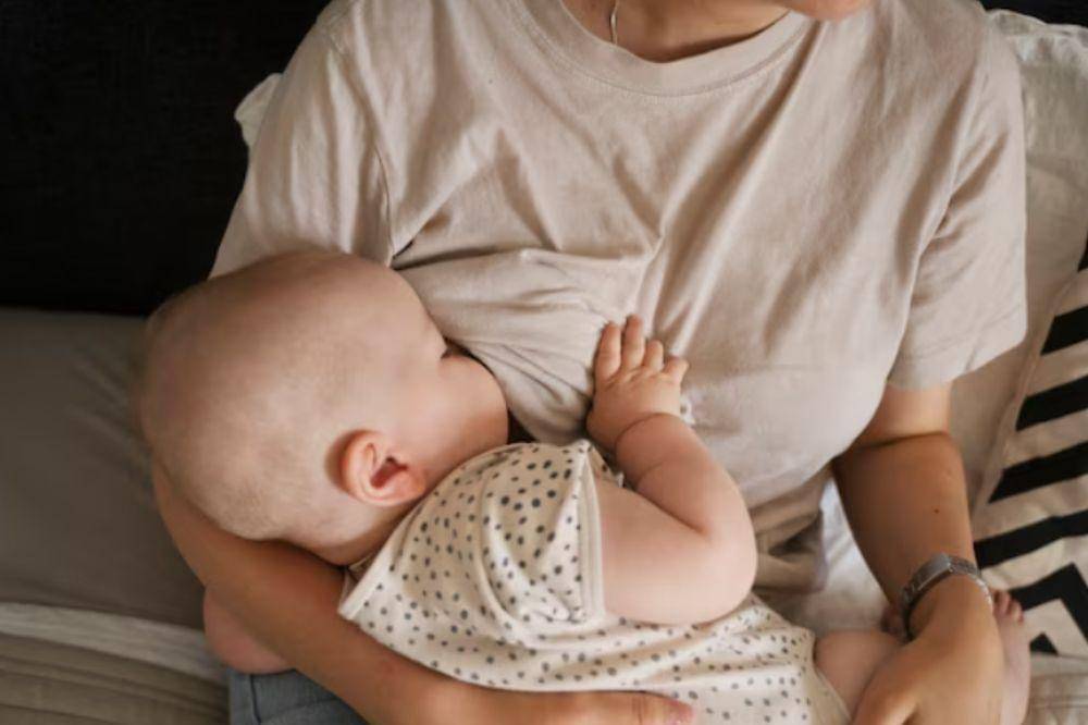 5 Bahaya Ekstasi untuk Ibu Menyusui (2).jpg