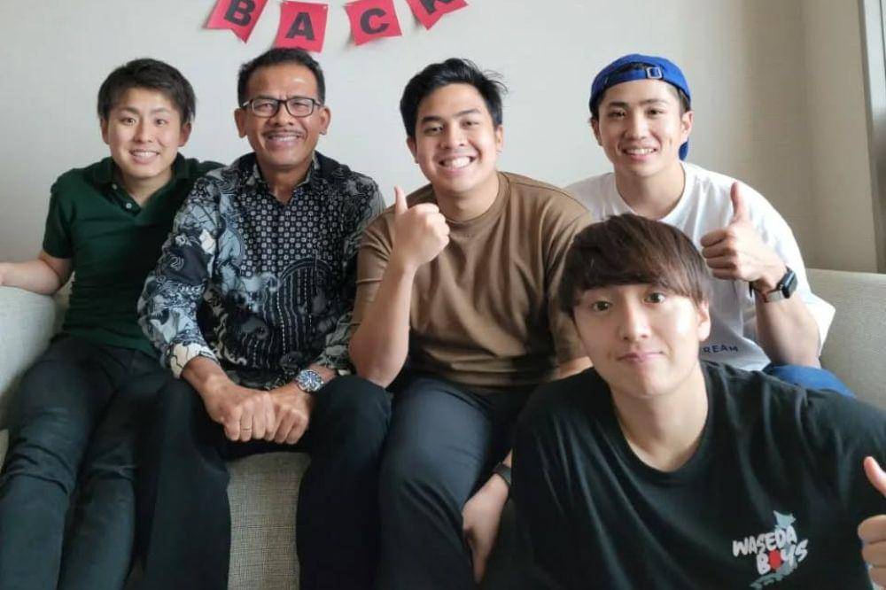 5 Fakta Kedekatan Jerome Polin dan Papanya