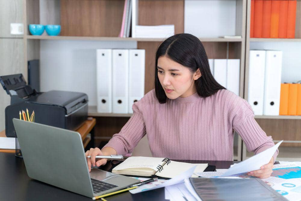 7 Pekerjaan yang Cocok untuk Shio Anjing, dari Tentara sampai Akuntan.jpg