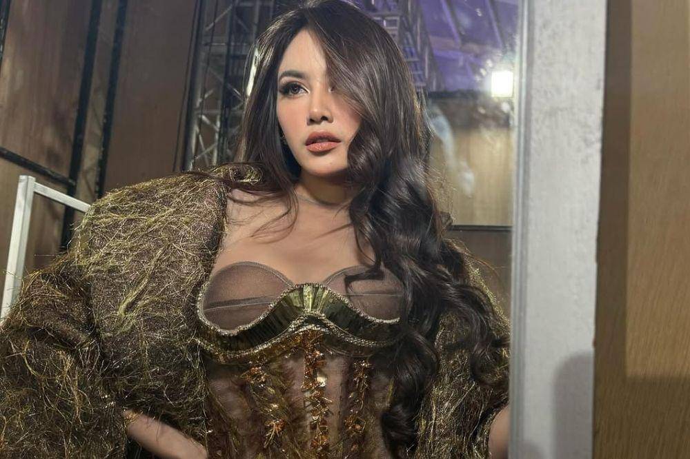 7 Gaya Fashion Mahalini di JFW 2026 yang Bikin Penonton Terpukau (7).jpg