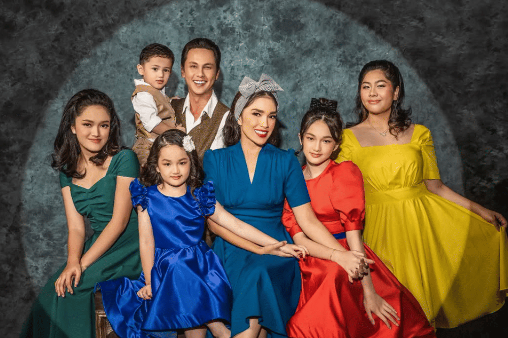 potret keluarga Andhika Pratama