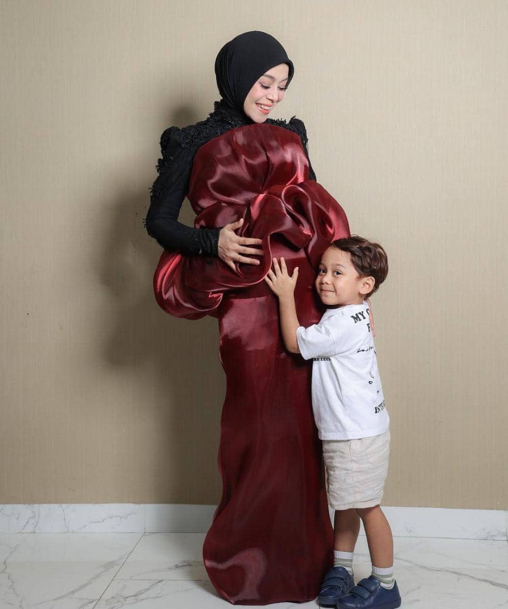 Instagram.com/lestikejora