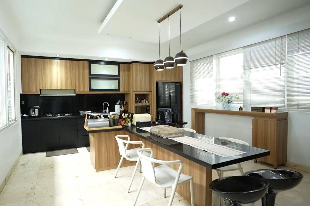 7 Spot Estetik Rumah Natasha Rizky