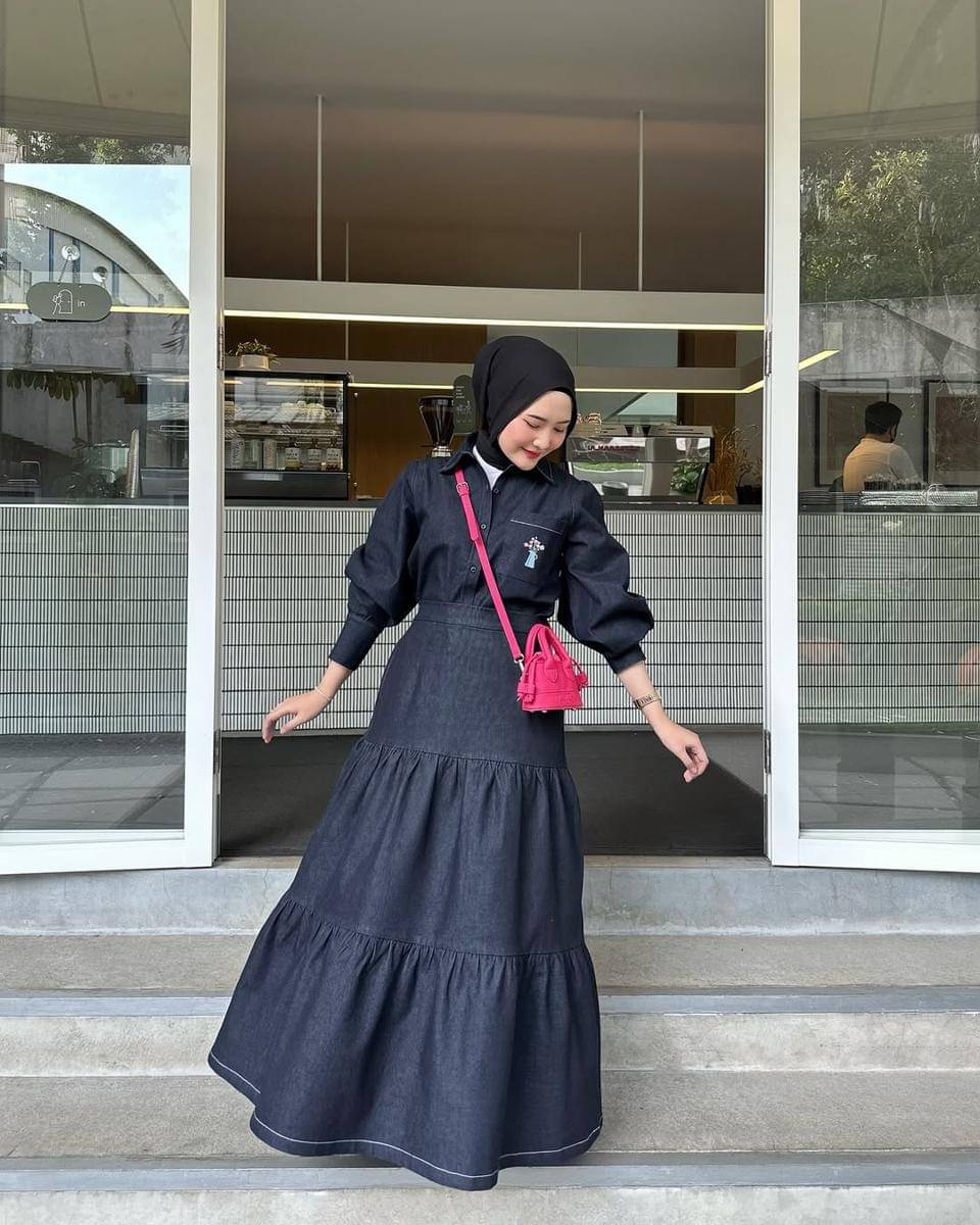Inspirasi OOTD ala Intan Ghazella