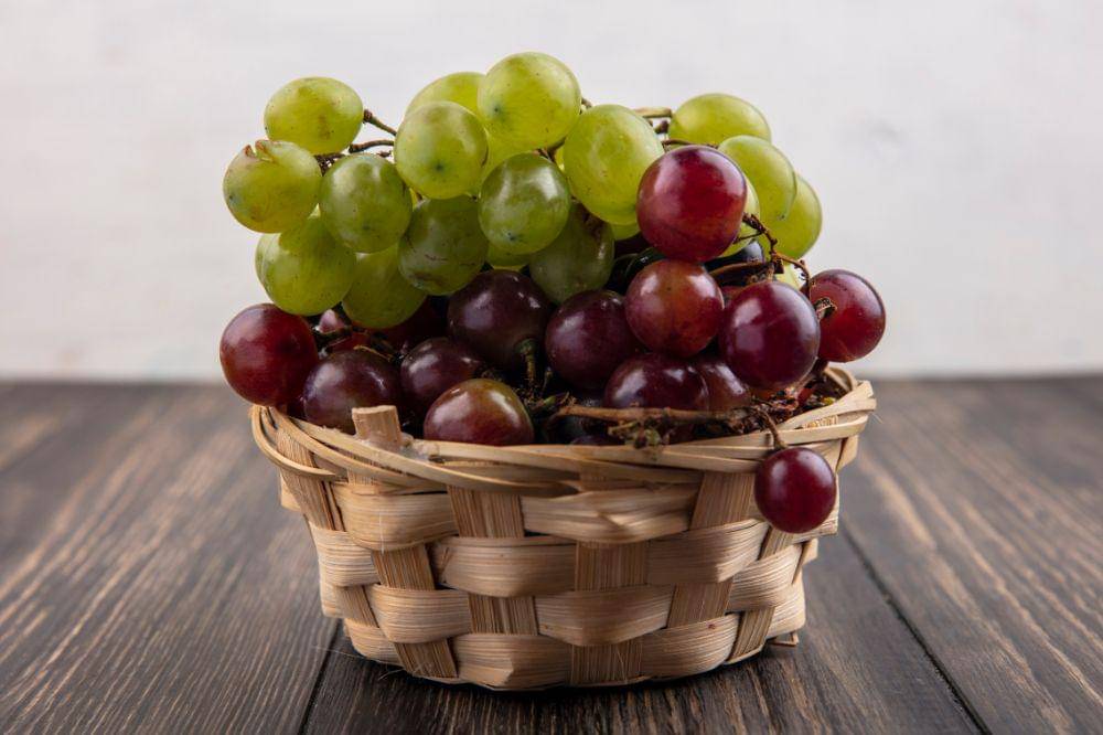 10 Buah yang Baik untuk Kesehatan Jantung Ibu Hamil