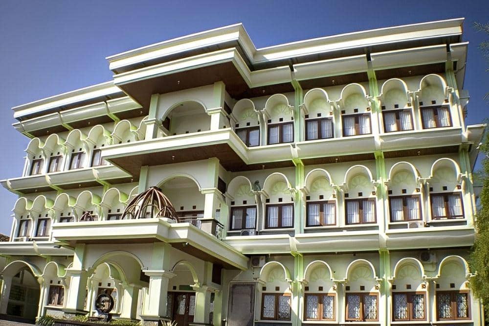 9 Pesantren Tertua di Indonesia, Sudah Berdiri Ratusan Tahun! (6).jpg