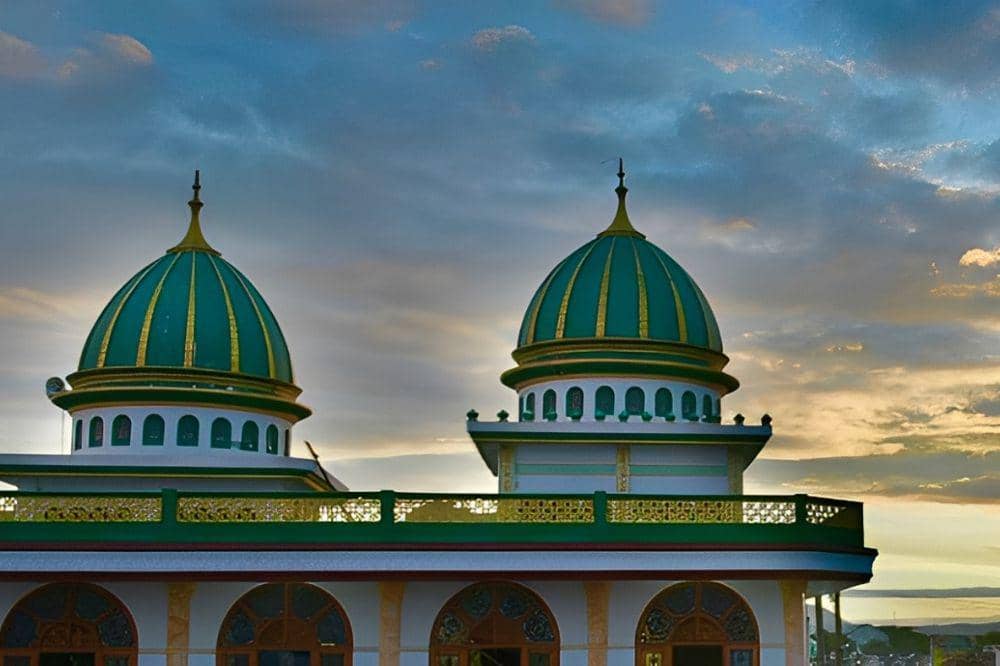 9 Pesantren Tertua di Indonesia, Sudah Berdiri Ratusan Tahun! (8).jpg