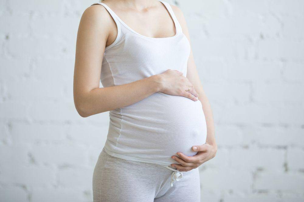 6 Bahaya Makan Nanas Muda Ibu Hamil Tua